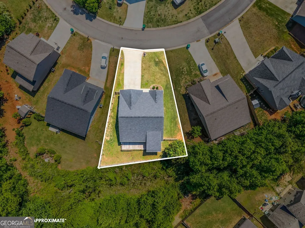 372 Highland Pointe DR Alto, GA 30510