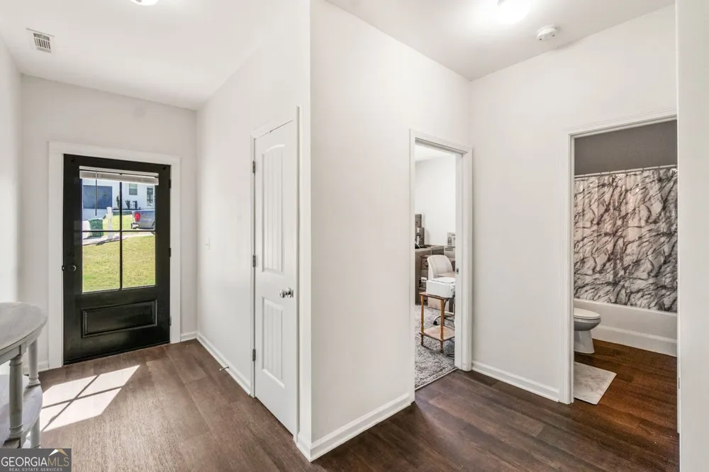 372 Highland Pointe DR Alto, GA 30510