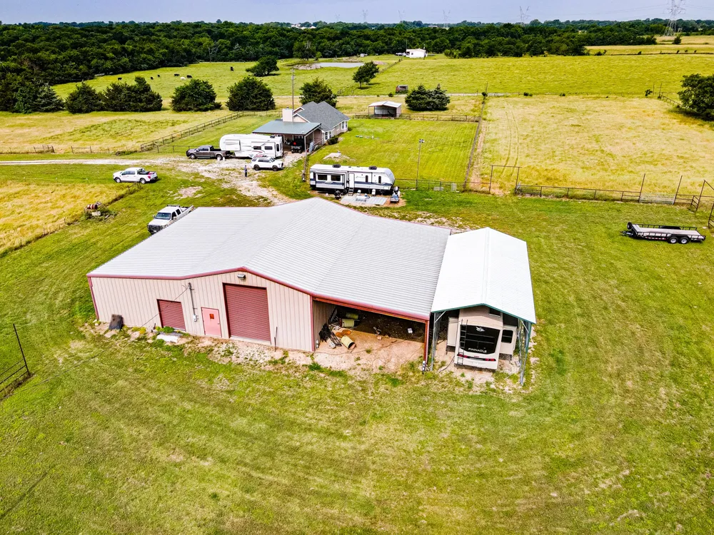 5538 County Road 3214 Lone Oak, TX 75453