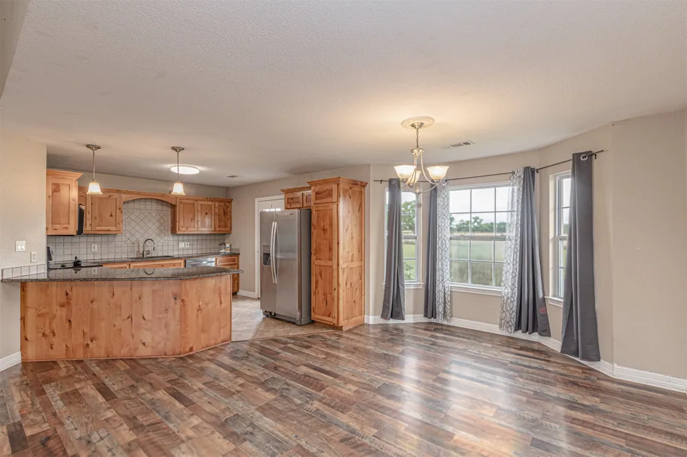 5538 County Road 3214 Lone Oak, TX 75453
