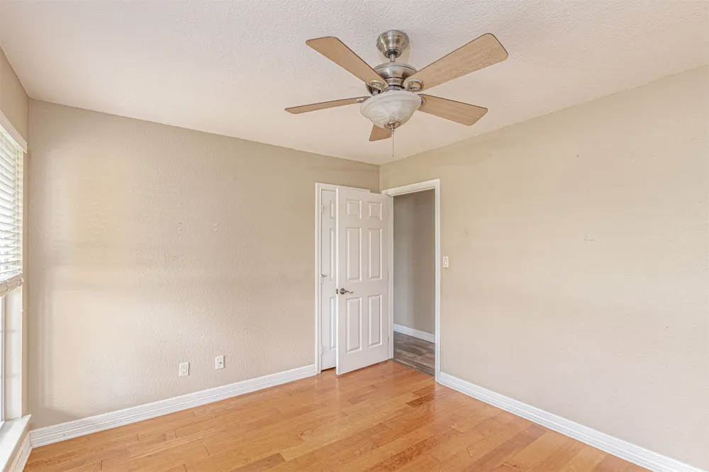 5538 County Road 3214 Lone Oak, TX 75453