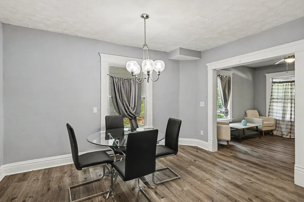 1222 E Kalamazoo Street Lansing, MI 48912