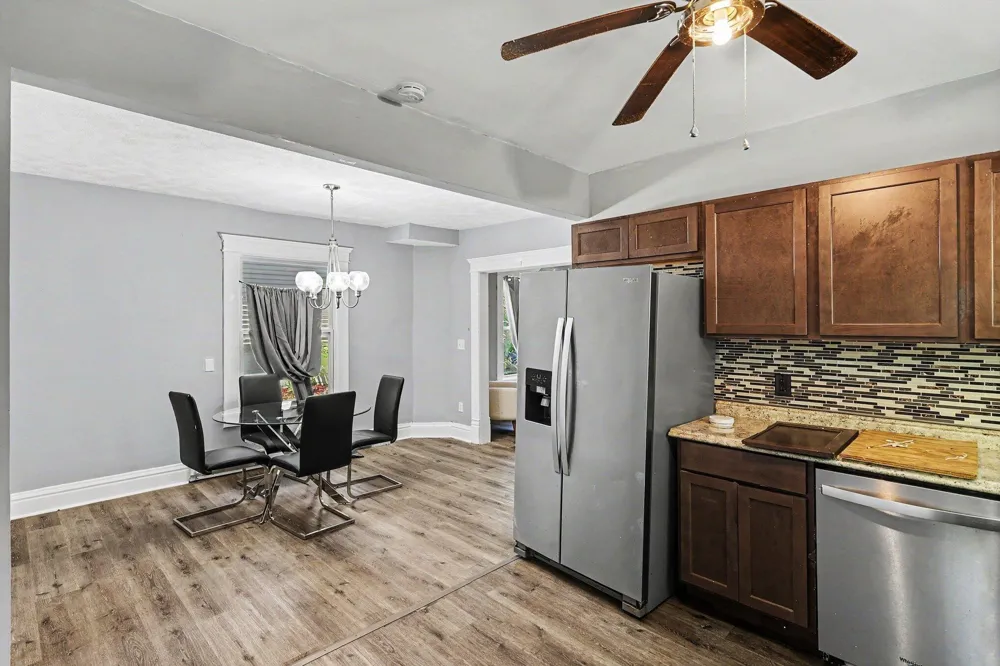 1222 E Kalamazoo Street Lansing, MI 48912