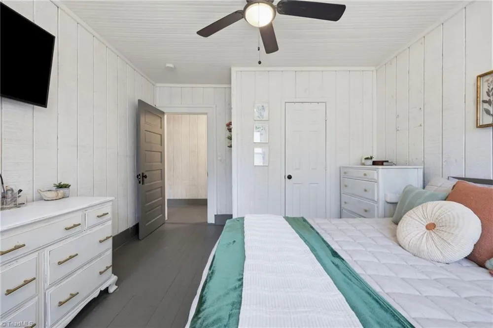 807 E Guilford Street Thomasville, NC 27360