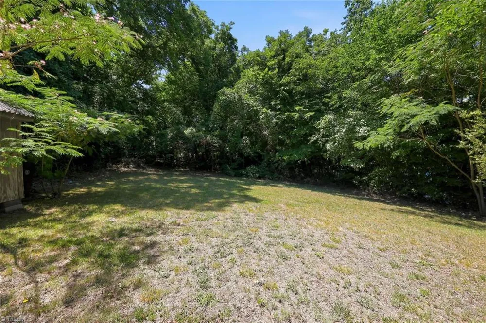 807 E Guilford Street Thomasville, NC 27360