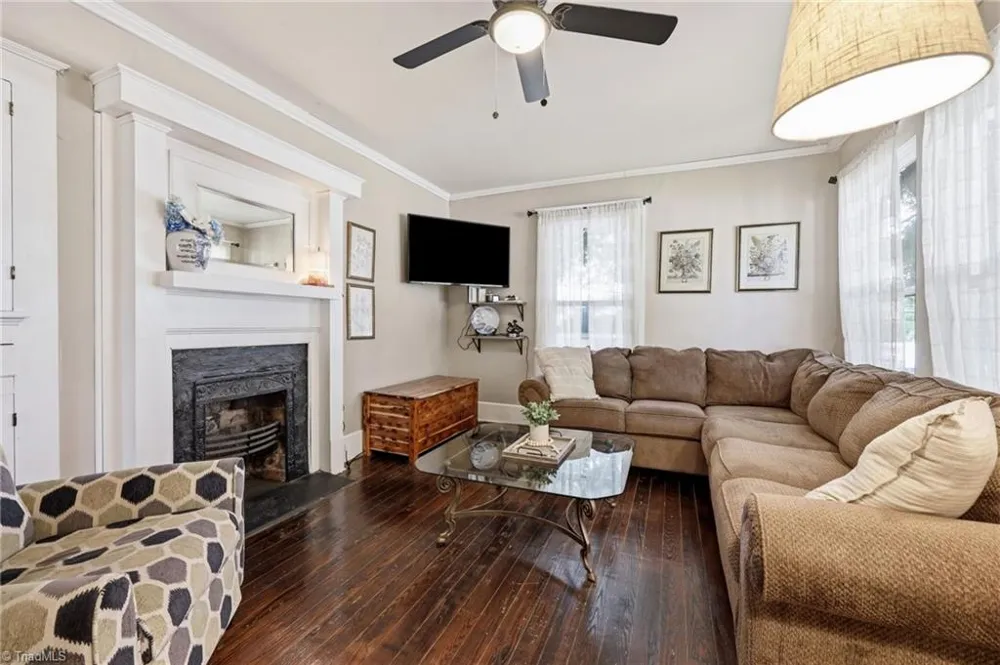 807 E Guilford Street Thomasville, NC 27360