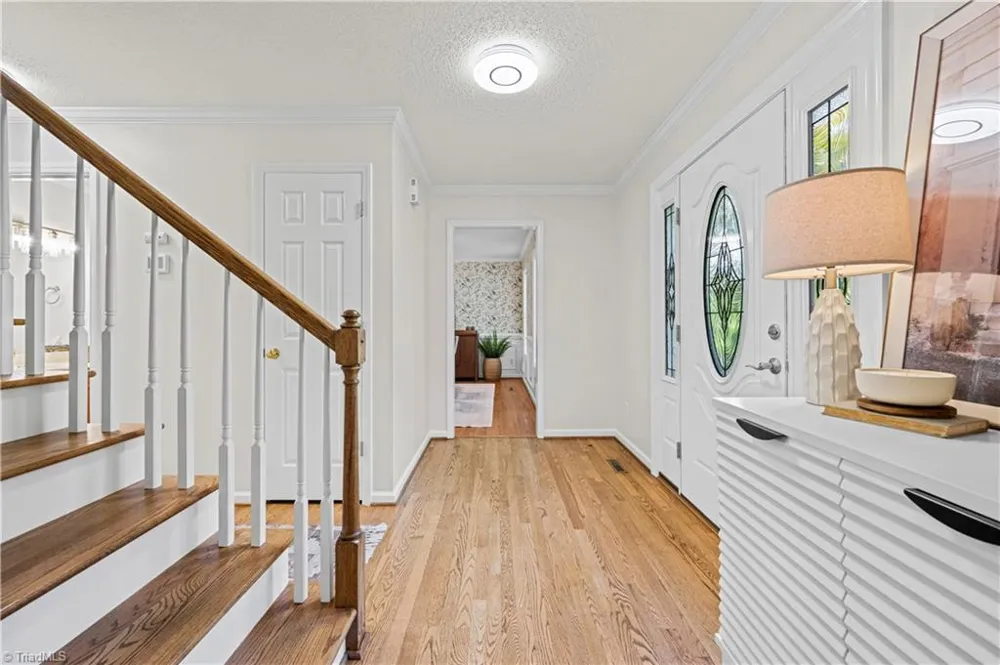 7626 Rolling Oak Court Clemmons, NC 27012