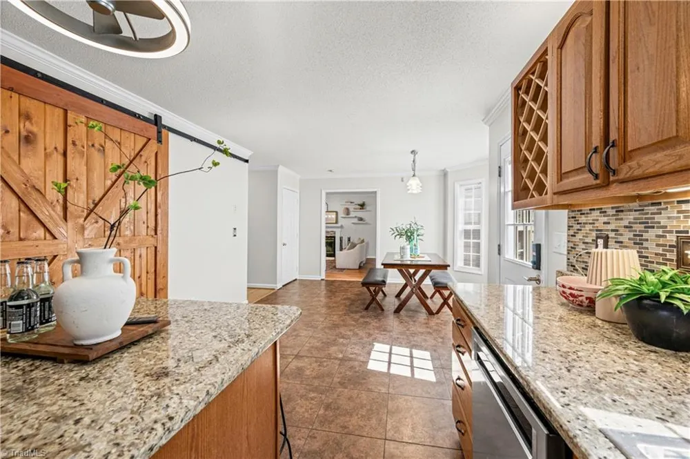 7626 Rolling Oak Court Clemmons, NC 27012