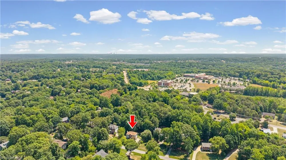 7626 Rolling Oak Court Clemmons, NC 27012