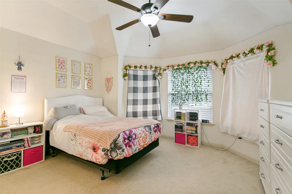 4261 Hunt Drive Carrollton, TX 75010