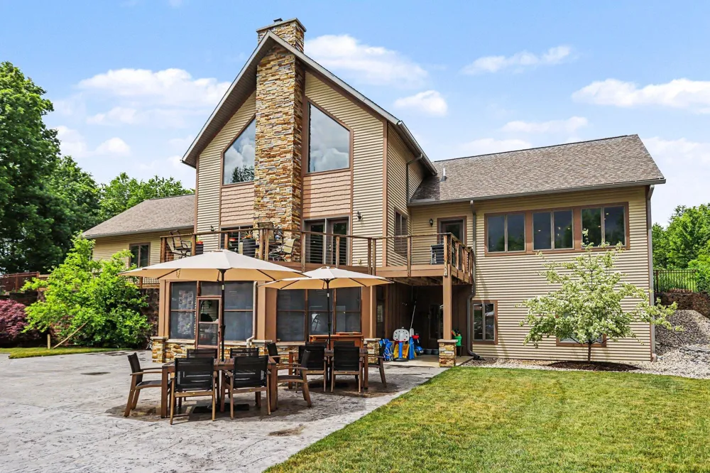8874 1 Mile Road East Leroy, MI 49051