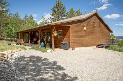 730 Lariat Loop
