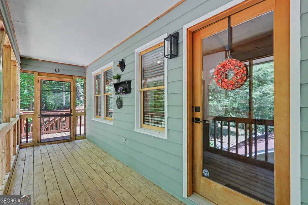 220A Brookwood LN Clarkesville, GA 30523