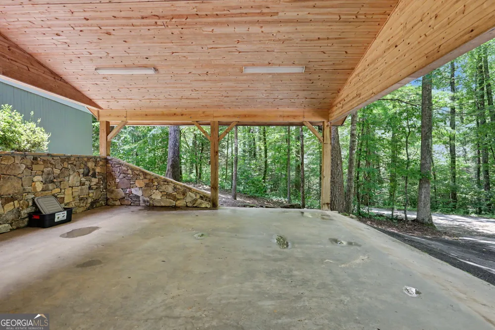 220A Brookwood LN Clarkesville, GA 30523