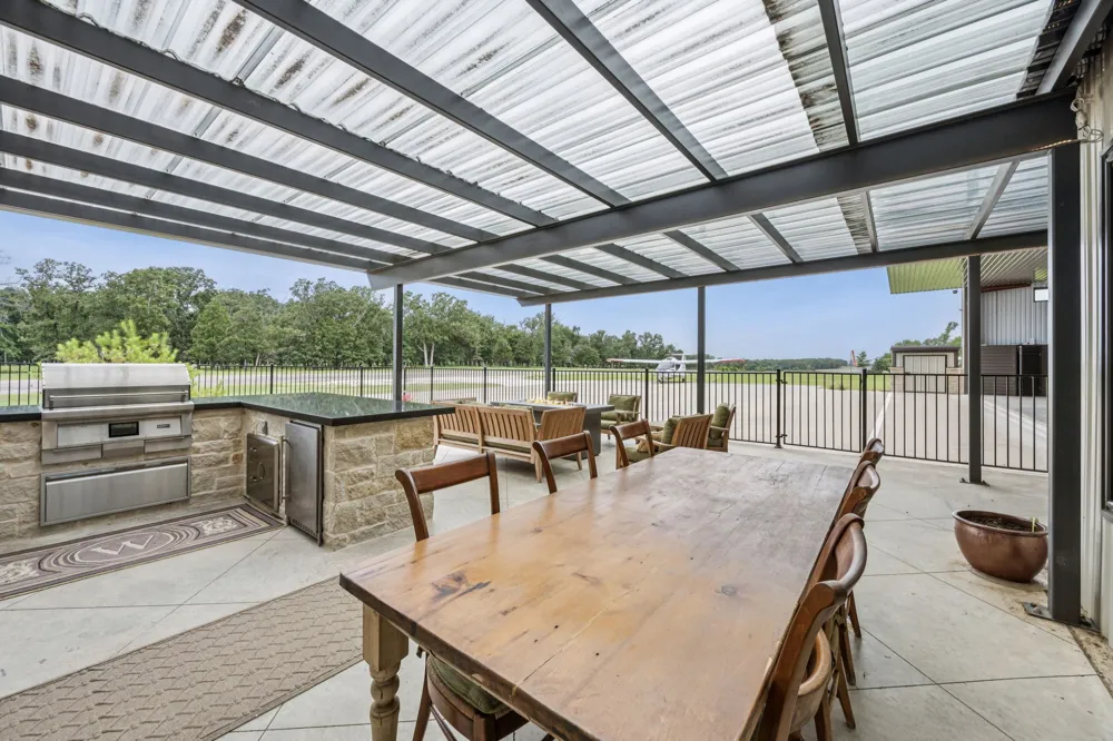 836 VZ County Road Van, TX 75790