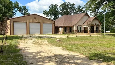 325 Planter Pointe Drive