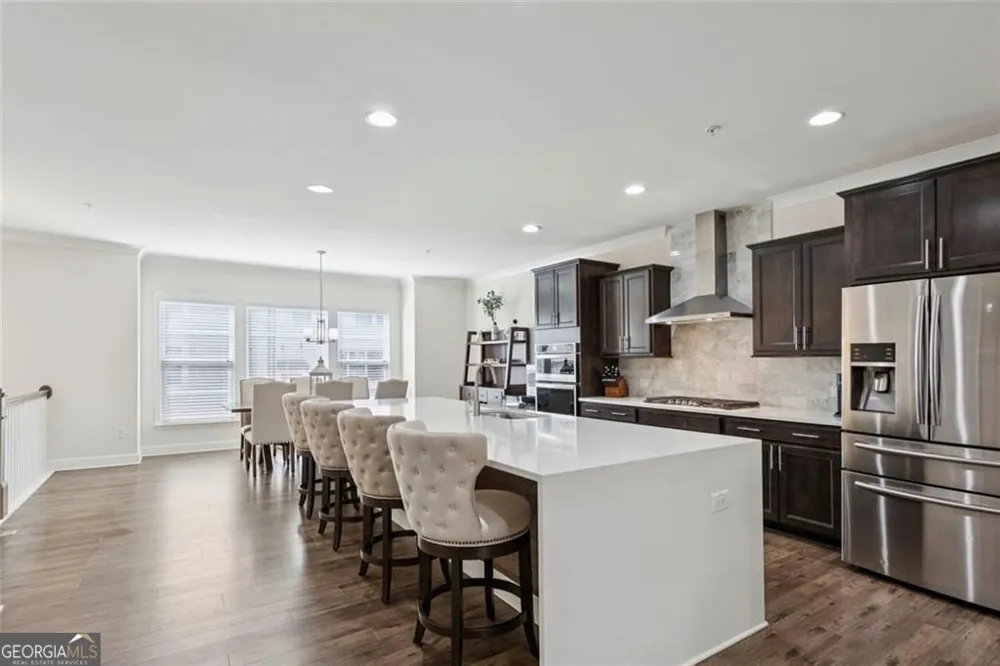 2153 Hinton DR Smyrna, GA 30080