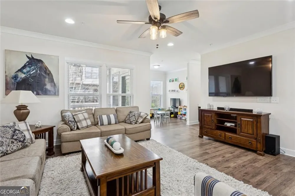 2153 Hinton DR Smyrna, GA 30080