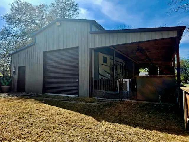 1161 River View Road Millsap, TX 76066