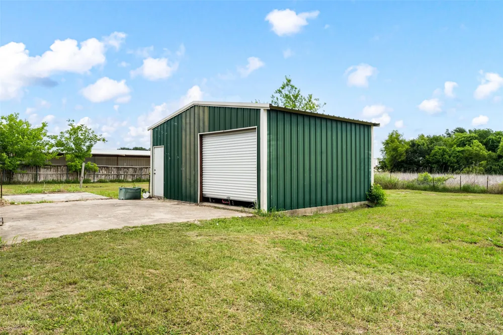 2059 Southwinds Drive Lorena, TX 76655