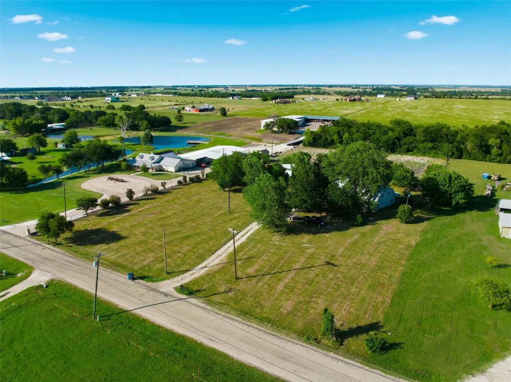 2059 Southwinds Drive Lorena, TX 76655