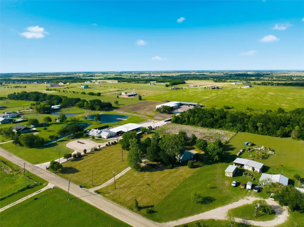 2059 Southwinds Drive Lorena, TX 76655
