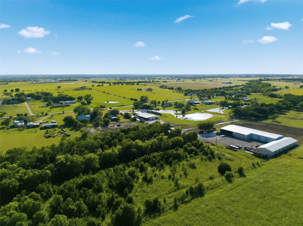 2059 Southwinds Drive Lorena, TX 76655