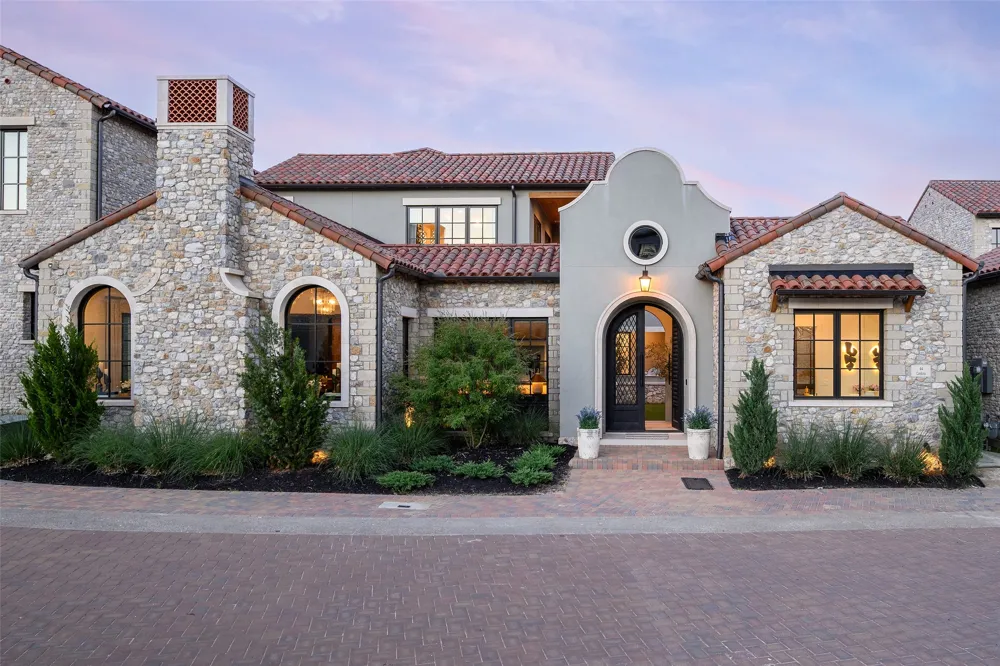 44 Cardona Drive Westlake, TX 76262