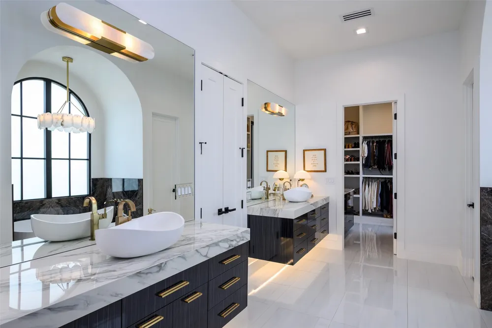 44 Cardona Drive Westlake, TX 76262