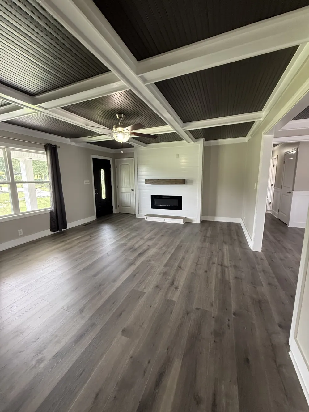 11725 Highway 25 E Hartsville, TN 37074