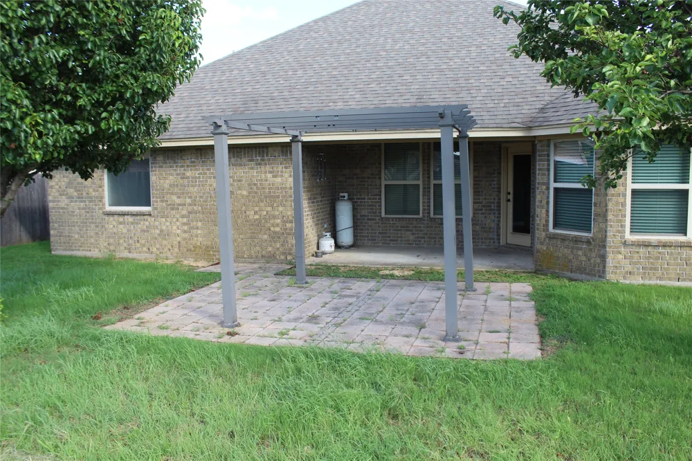 9204 Parkview Circle Tolar, TX 76476