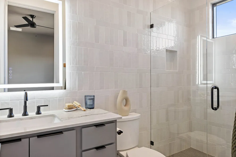 400 Medlin Creek Loop Dripping Springs, TX 78620