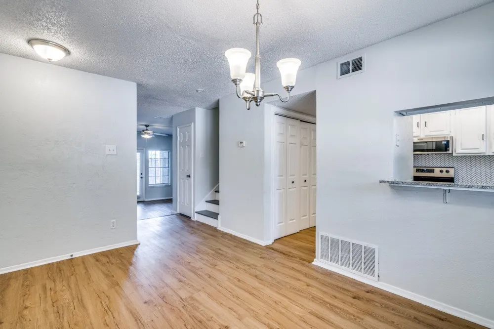 3635 Garden Brook Drive #10100 Farmers Branch, TX 75234