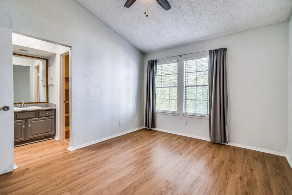 3635 Garden Brook Drive #10100 Farmers Branch, TX 75234