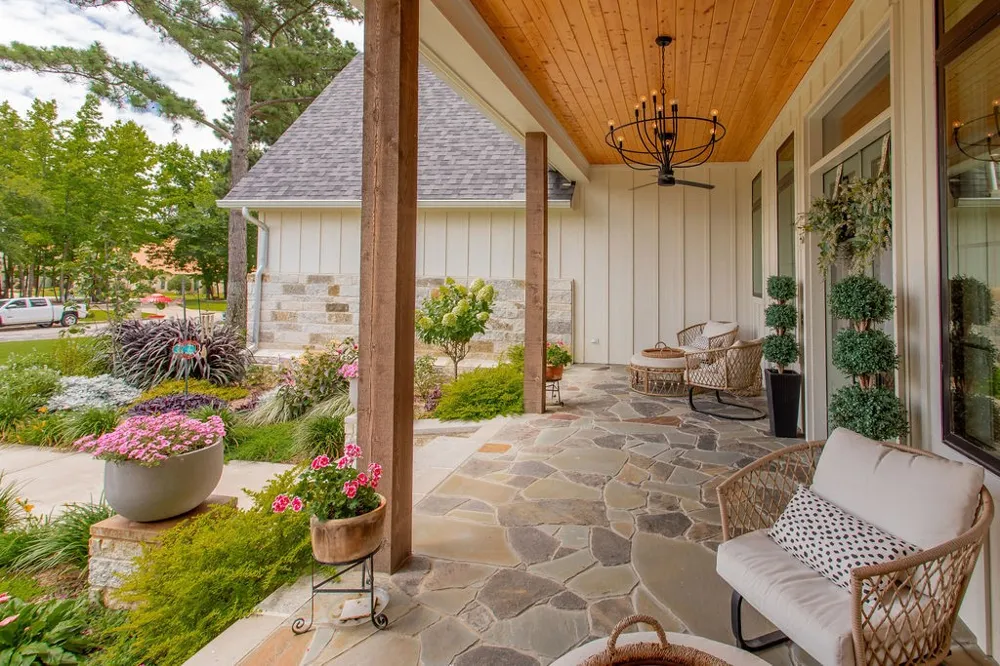119 Ryder Cup Trail Hideaway, TX 75771
