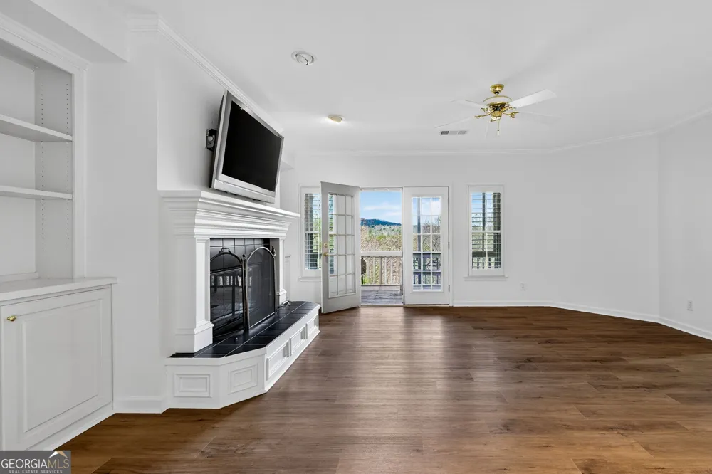 1027 Hunters TRCE Big Canoe, GA 30143