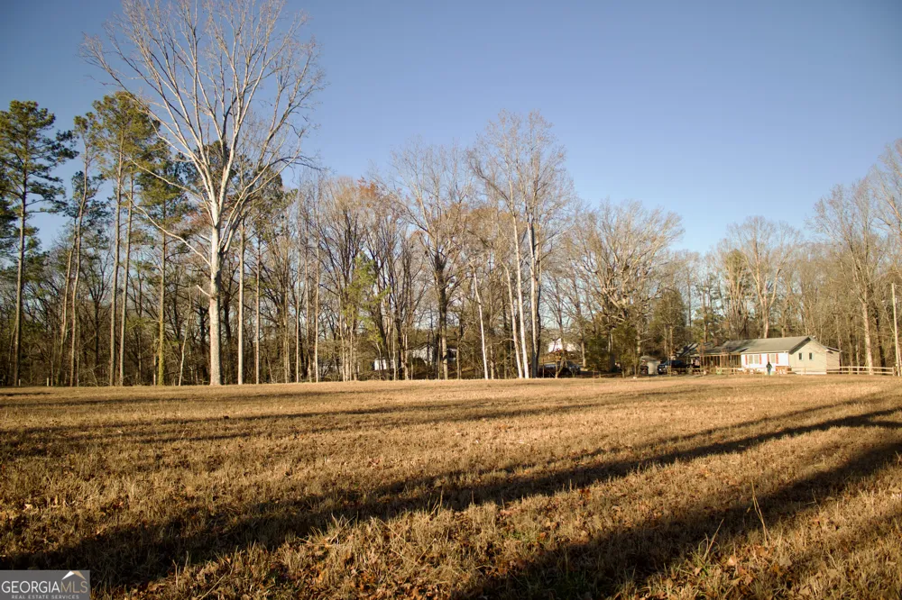 45 Keeling Lake RD SE Cartersville, GA 30121