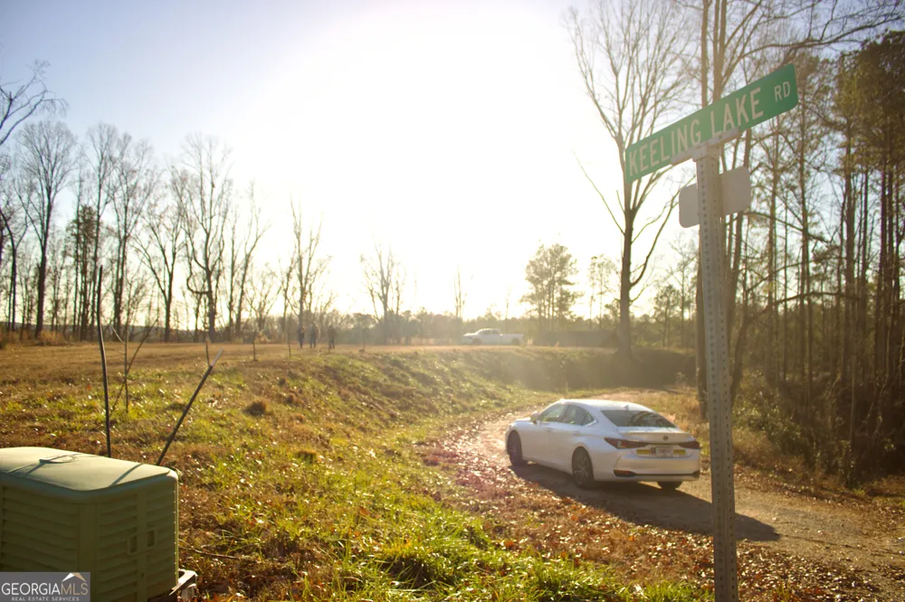 45 Keeling Lake RD SE Cartersville, GA 30121