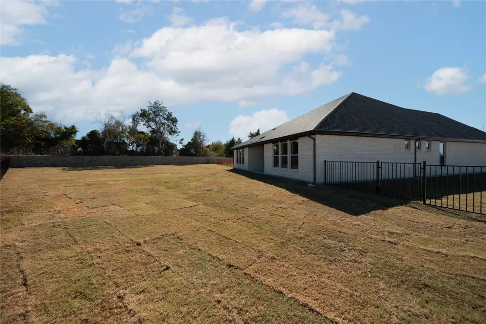3407 Glorious Court Heath, TX 75126