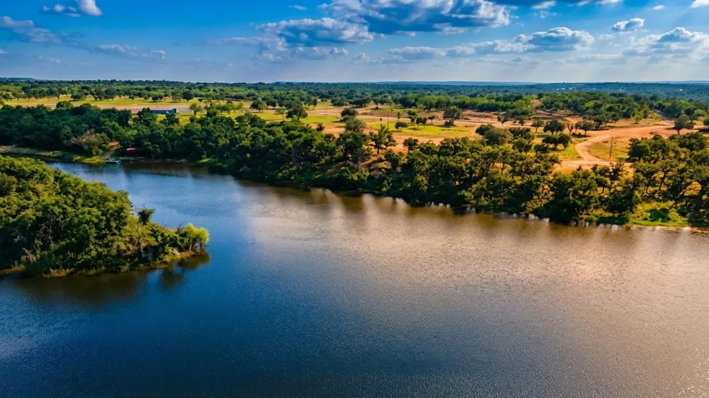 Epic Ln Drive Santo, TX 76472