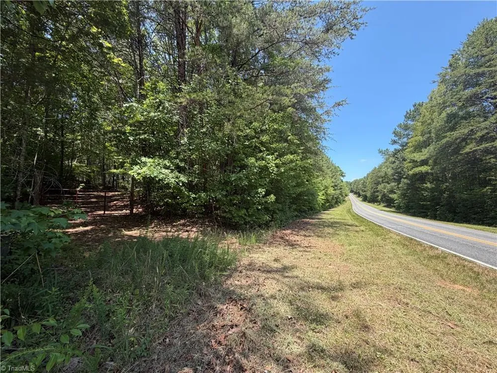 xx 31.85 +-ac Hampton Road Germanton, NC 27019