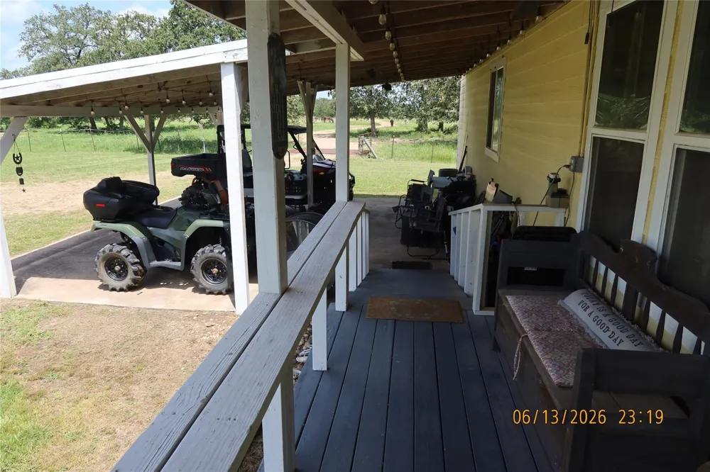1028 Gun Rose Lane Columbus, TX 78934