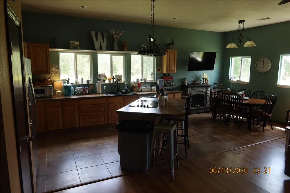 1028 Gun Rose Lane Columbus, TX 78934