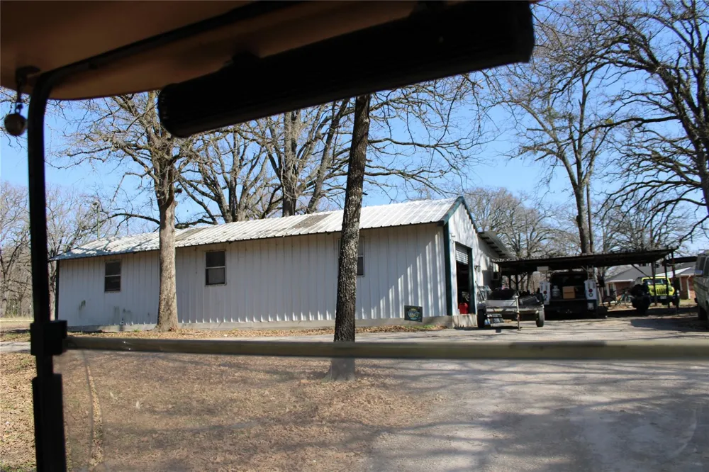 8087 Lakeview Drive Quinlan, TX 75474