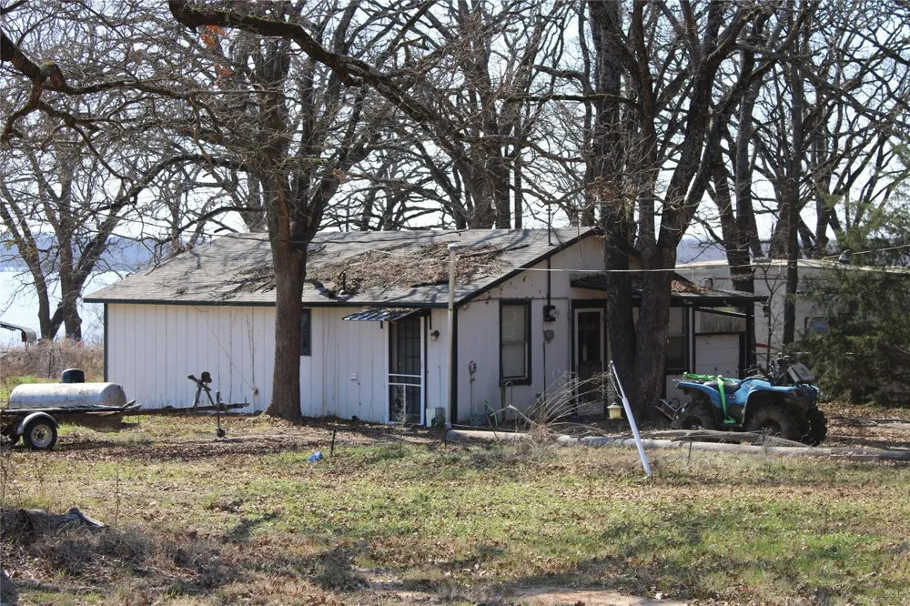 8087 Lakeview Drive Quinlan, TX 75474