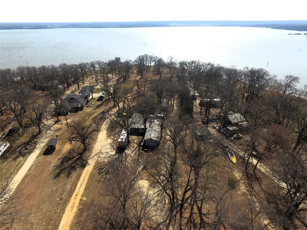 8087 Lakeview Drive Quinlan, TX 75474