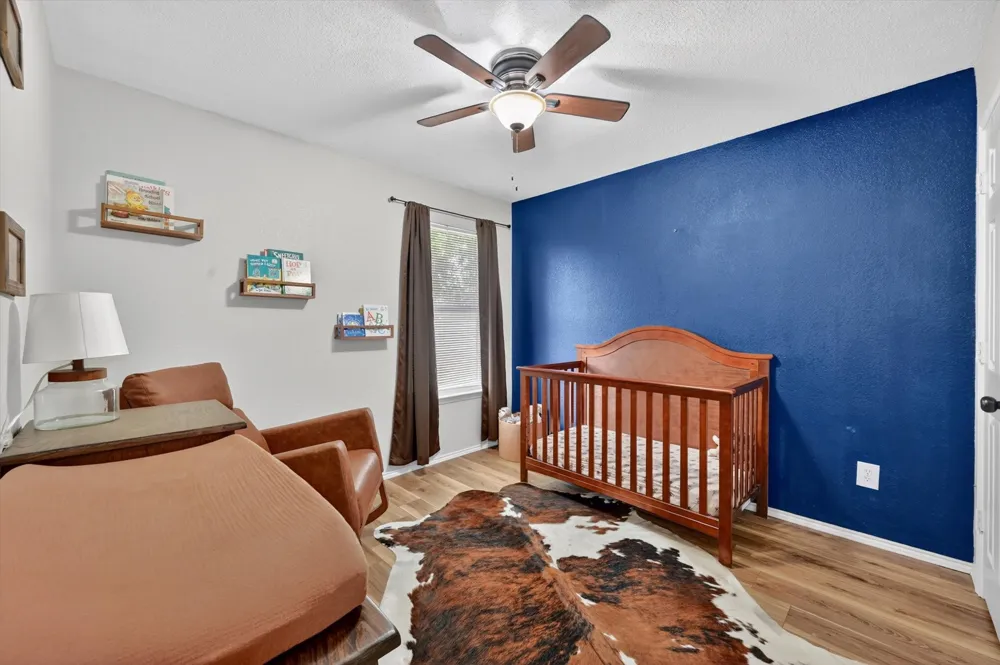 3208 Cliff Oaks Drive Corinth, TX 76210
