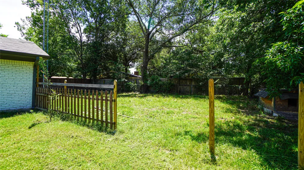 340 Northside Quinlan, TX 75474