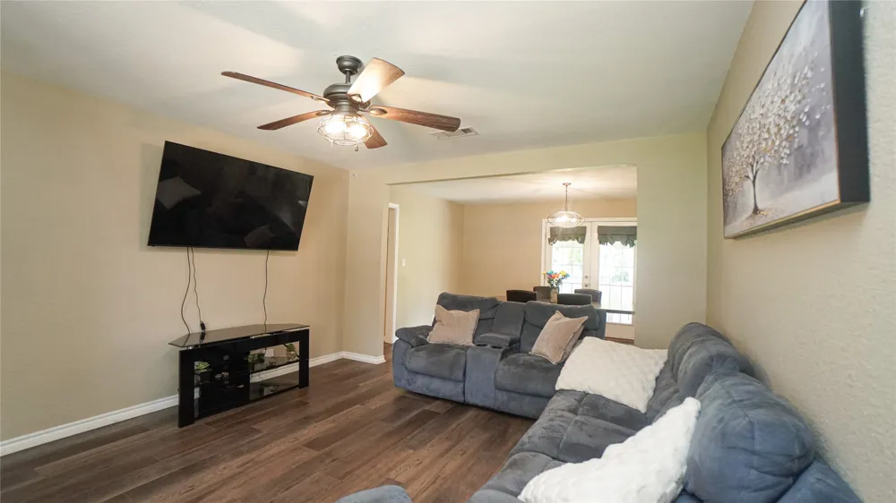 340 Northside Quinlan, TX 75474