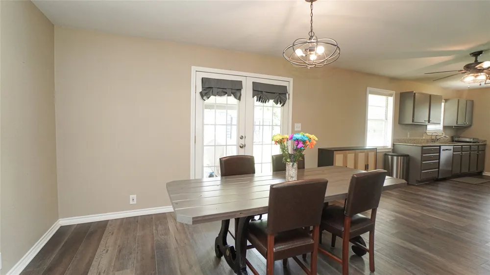 340 Northside Quinlan, TX 75474